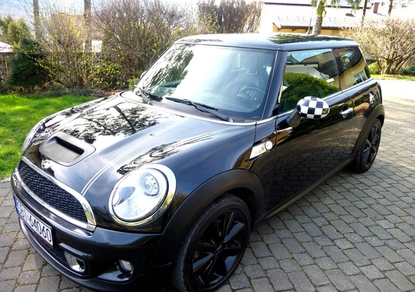 MINI Cooper cena 34900 przebieg: 143000, rok produkcji 2011 z Stęszew małe 742